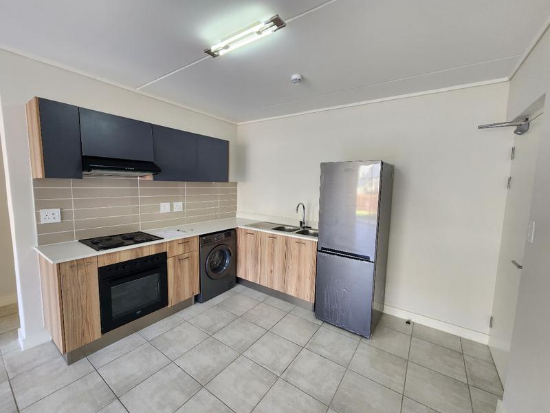 To Let 1 Bedroom Property for Rent in Gordons Bay Western Cape